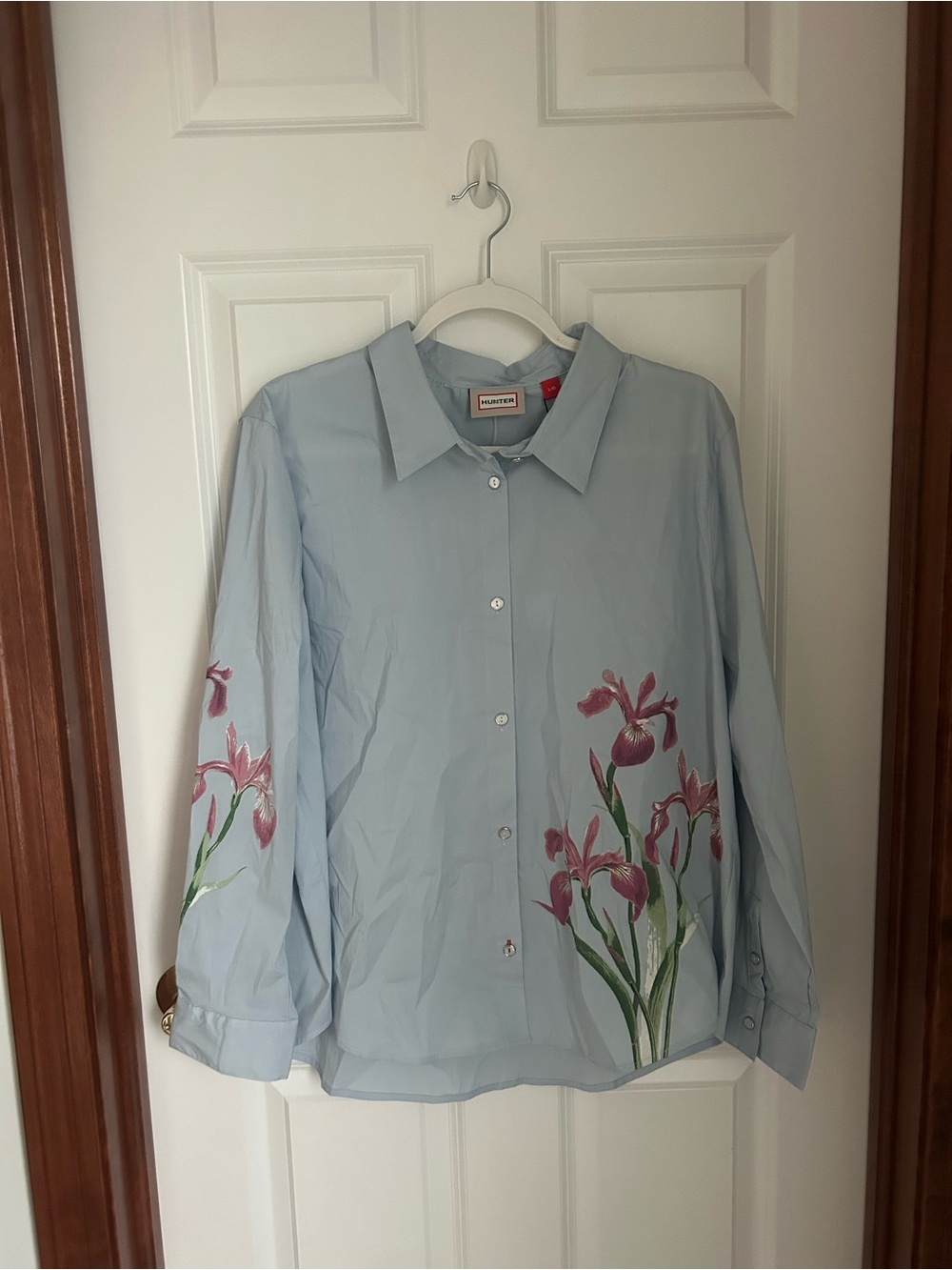 Hunter NWT Powder Blue Button-Up Shirt with Pink Floral Detail